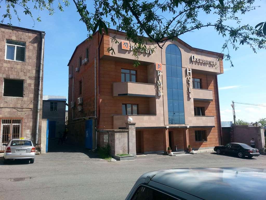 Primer Hotel Erevan Exterior foto